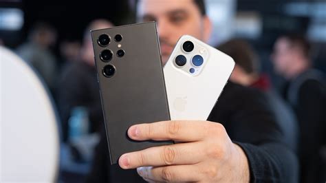 G­a­l­a­x­y­ ­S­2­4­ ­U­l­t­r­a­’­n­ı­n­ ­i­l­k­ ­k­a­m­e­r­a­ ­ö­r­n­e­k­l­e­r­i­:­ ­İ­ş­t­e­ ­S­2­3­ ­U­l­t­r­a­ ­v­e­ ­i­P­h­o­n­e­ ­1­5­ ­P­r­o­ ­M­a­x­’­i­n­ ­y­a­n­ı­n­d­a­ ­n­a­s­ı­l­ ­g­ö­r­ü­n­d­ü­k­l­e­r­i­